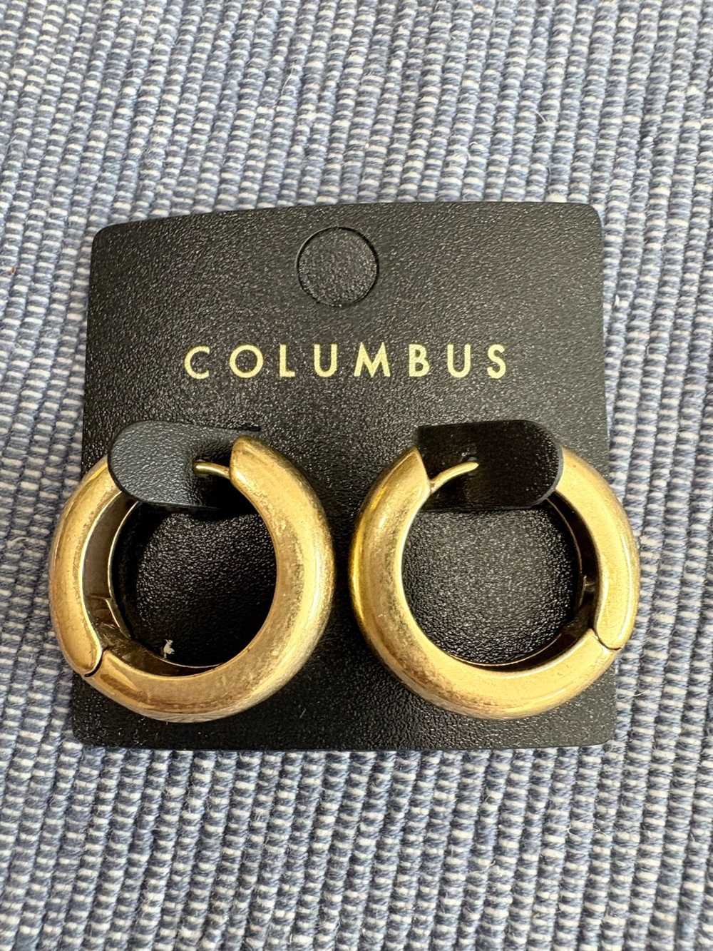 Gold Hoop Earrings — Chunky Round Hoops